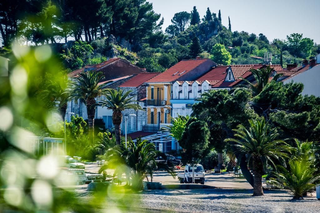 Maestral * Trpanj